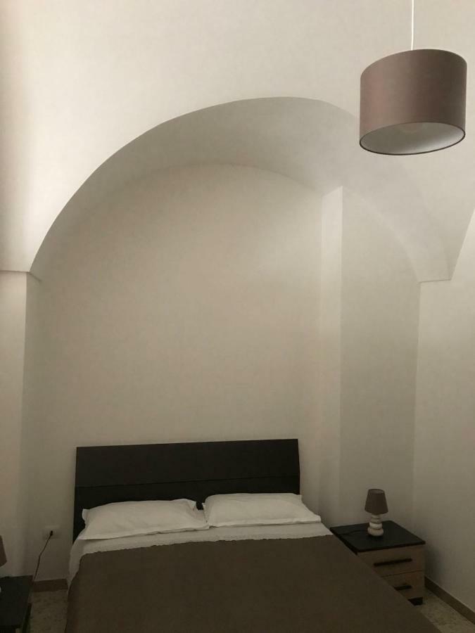 Annandre Apartment โปลีญาโนอามาเร ภายนอก รูปภาพ