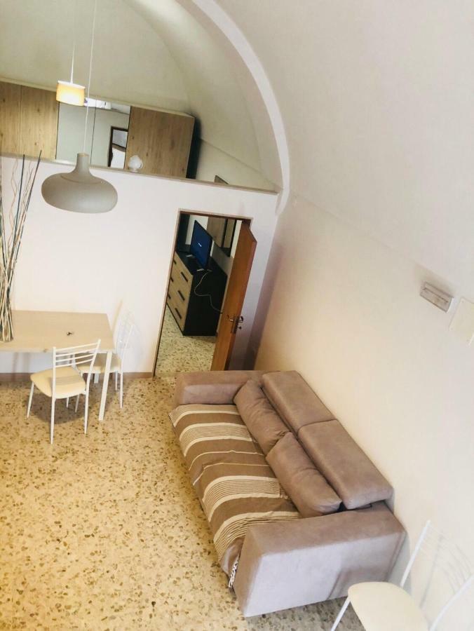 Annandre Apartment โปลีญาโนอามาเร ภายนอก รูปภาพ
